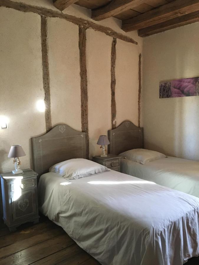 "La Maison De Villars" Au Coeur De La Nature Pressac 외부 사진